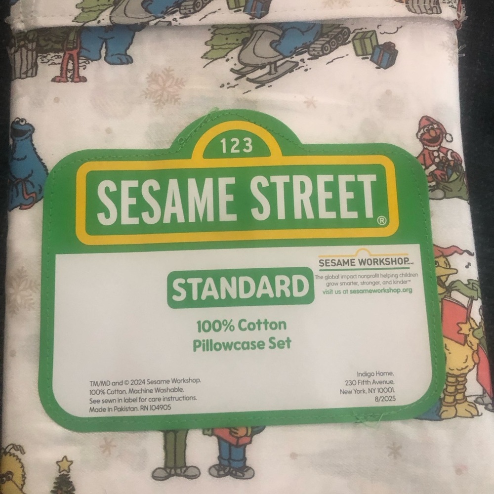 💙 Sesame Street 100% Cotton Pillowcase Set - White with Multicolor Characters